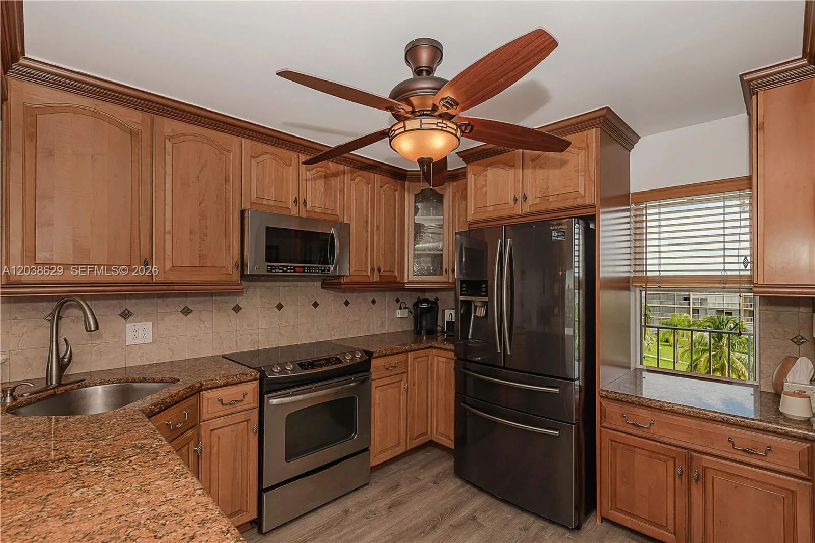 4800 Hillcrest Ln # 501, Hollywood, FL 33021 photo 4