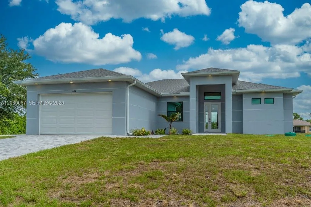 5054 Benton St, Lehigh Acres, FL 33971