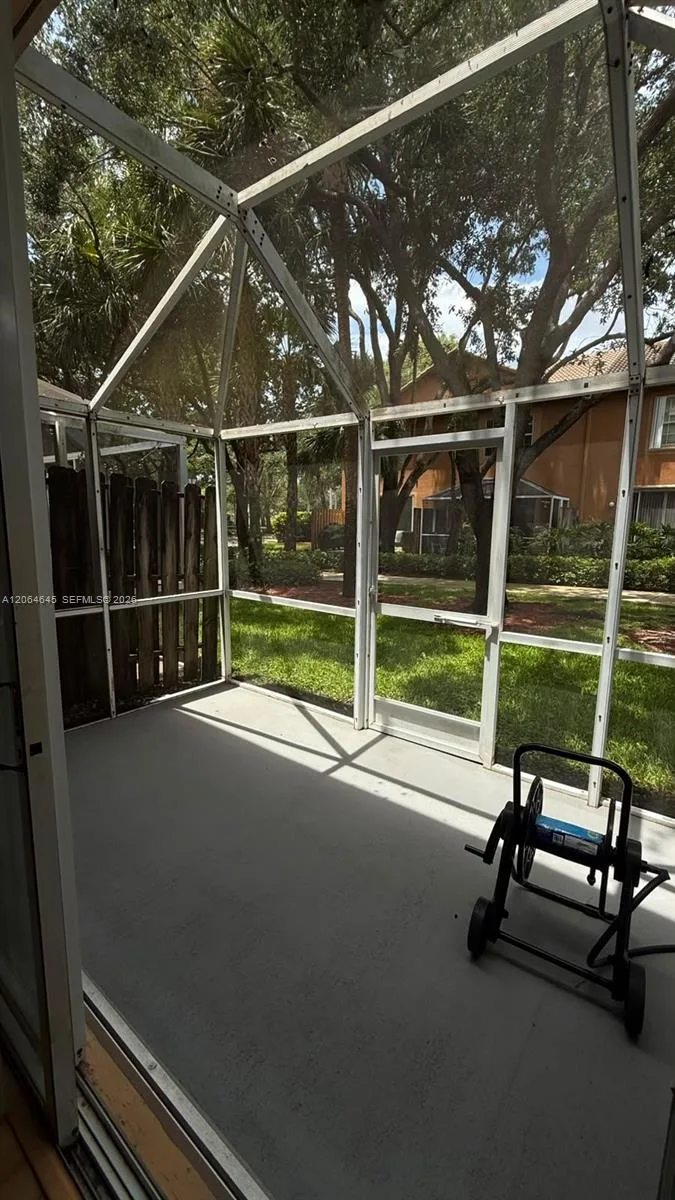 1531 Barcelona Way # 3-30, Weston, FL 33327 photo 2