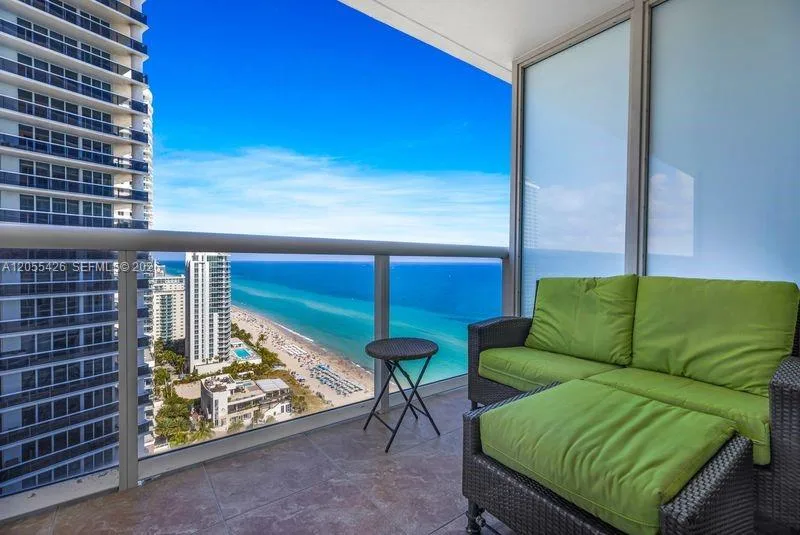 1830 S Ocean Dr # 2609, Hallandale Beach, FL 33009
