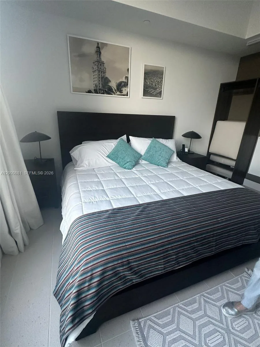 159 NE 6th St # 4811, Miami, FL 33132 photo 12
