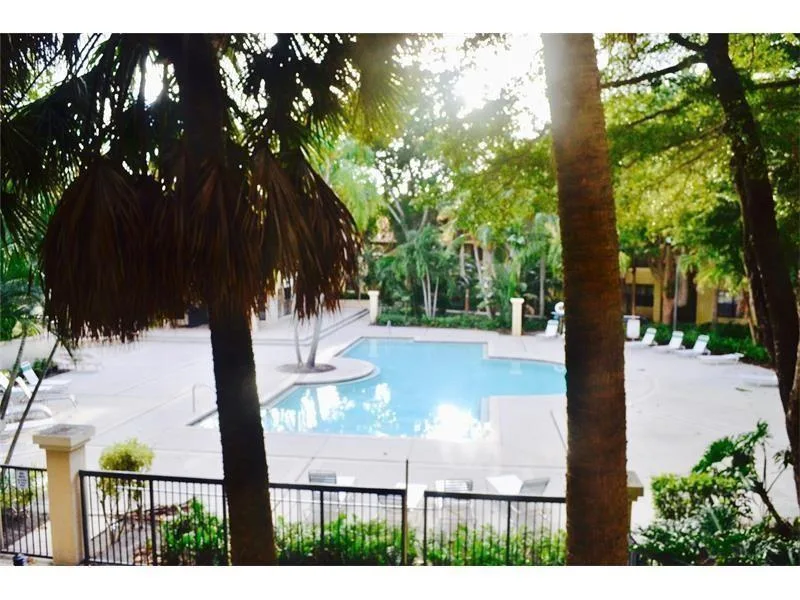 4261 W MCNAB Road # 32, Pompano Beach, FL 33069 photo 9