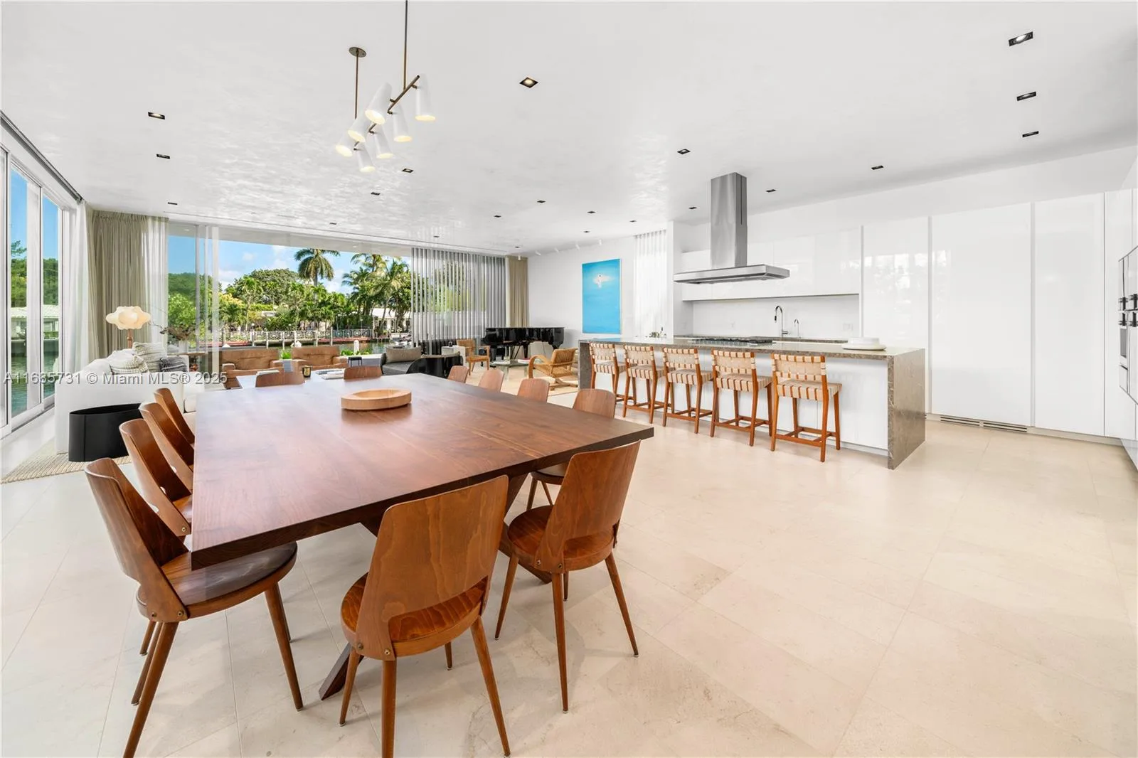 1041 W 48th St, Miami Beach, FL 33140 photo 11