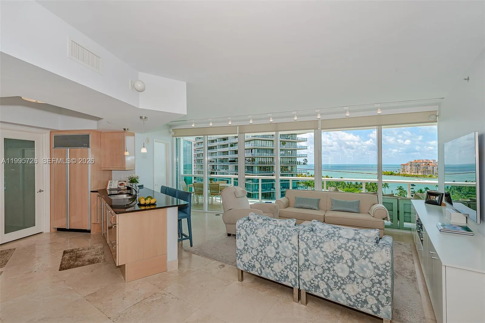 1000 S Pointe Drive # 905, Miami Beach, FL 33139 photo 4