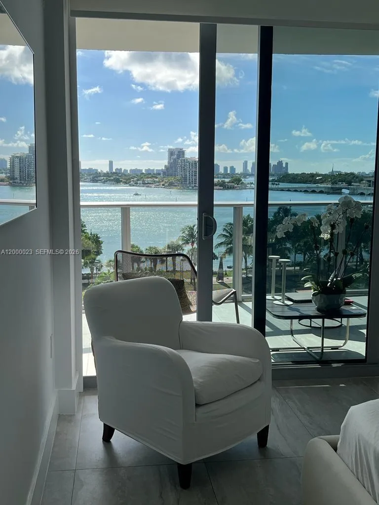 488 NE 18th St # 606, Miami, FL 33132 photo 6