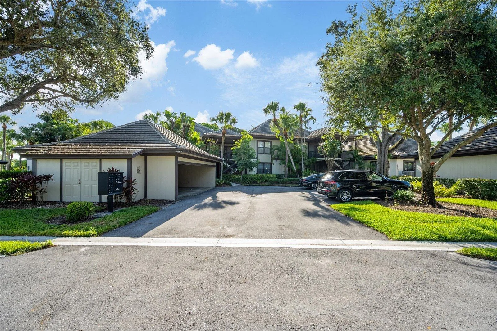 13307 Polo Club Road # C106, Wellington, FL 33414 photo 2