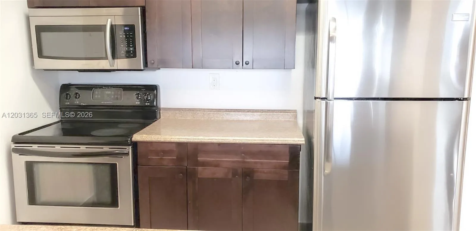 7601 E Treasure Dr # 919, North Bay Village, FL 33141 photo 8