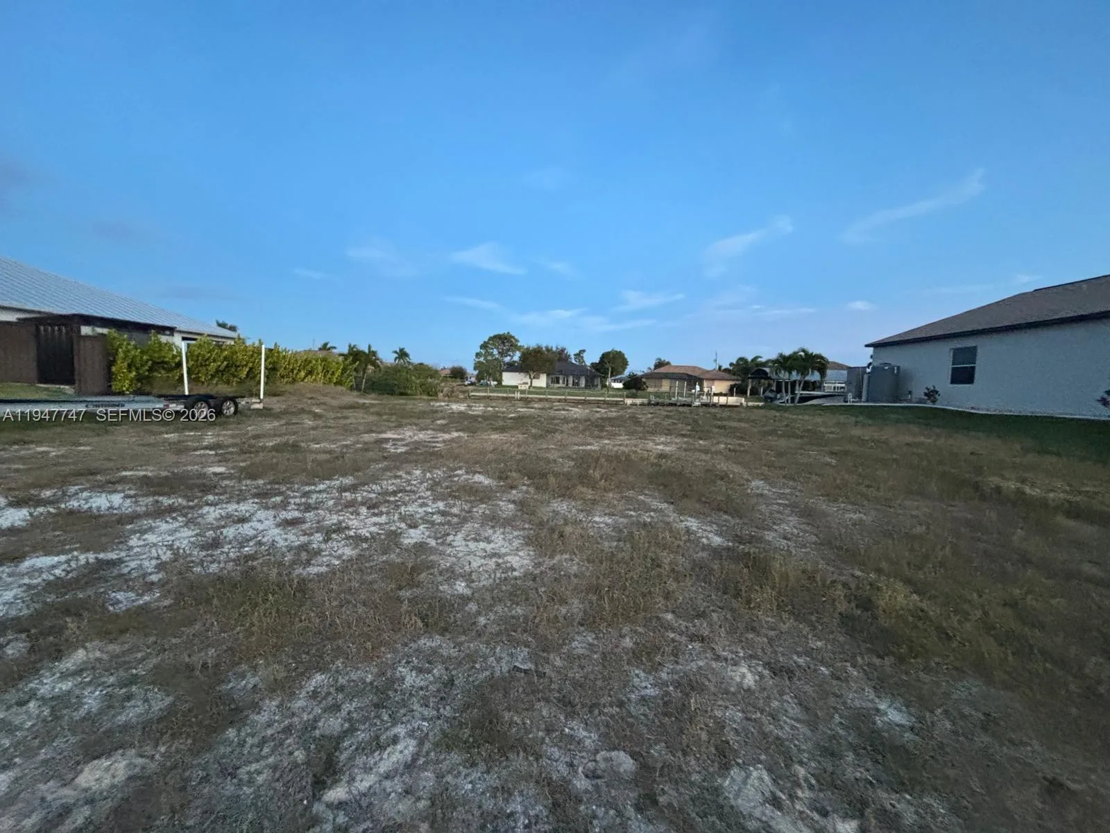 417 NW 38th Ave, Cape Coral, FL 33993 photo 2