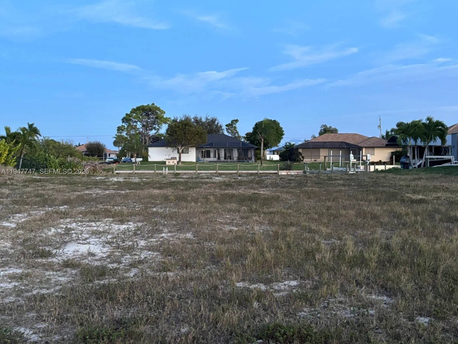 417 NW 38th Ave, Cape Coral, FL 33993 photo 3