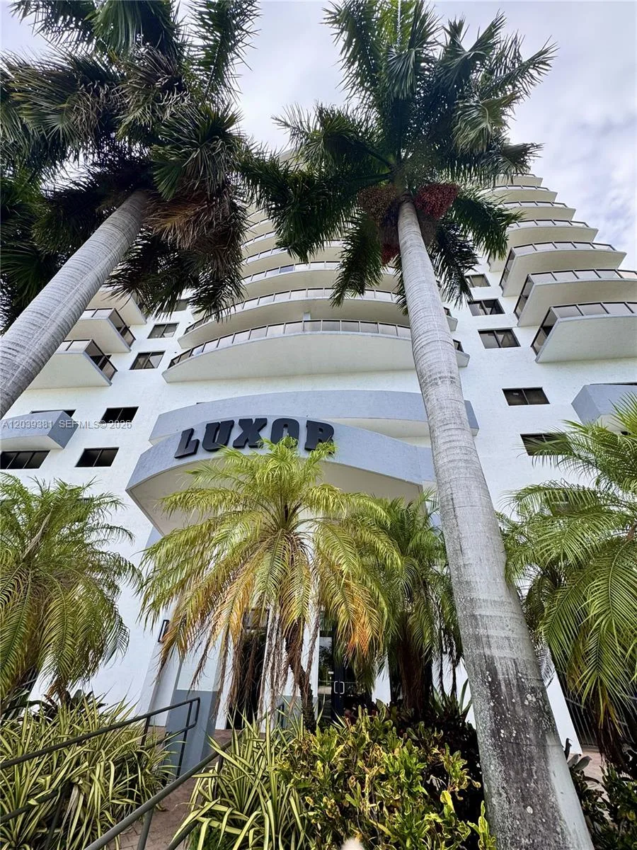 2301 SW 27th Ave # 1500, Miami, FL 33145