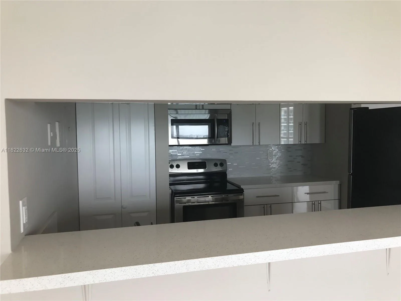 7601 E Treasure Dr # 2114, North Bay Village, FL 33141 photo 3