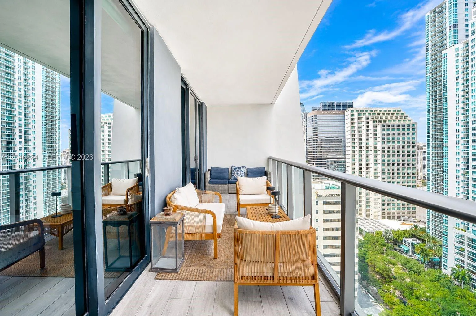 1010 Brickell Ave # 2402, Miami, FL 33131