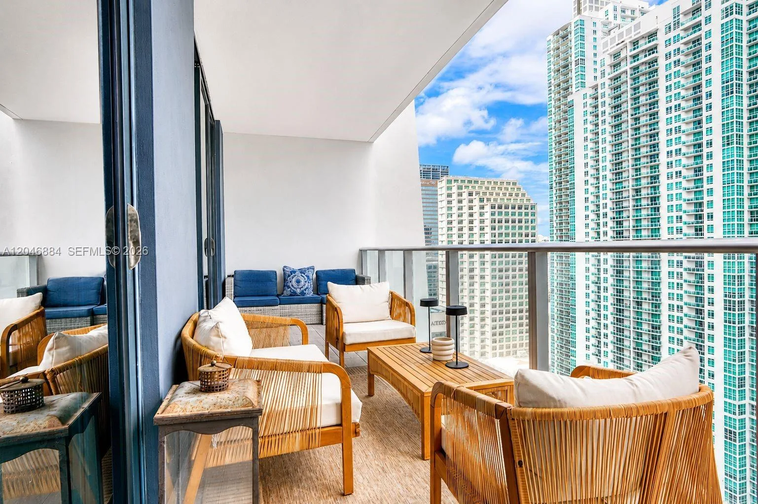 1010 Brickell Ave # 2402, Miami, FL 33131 photo 2