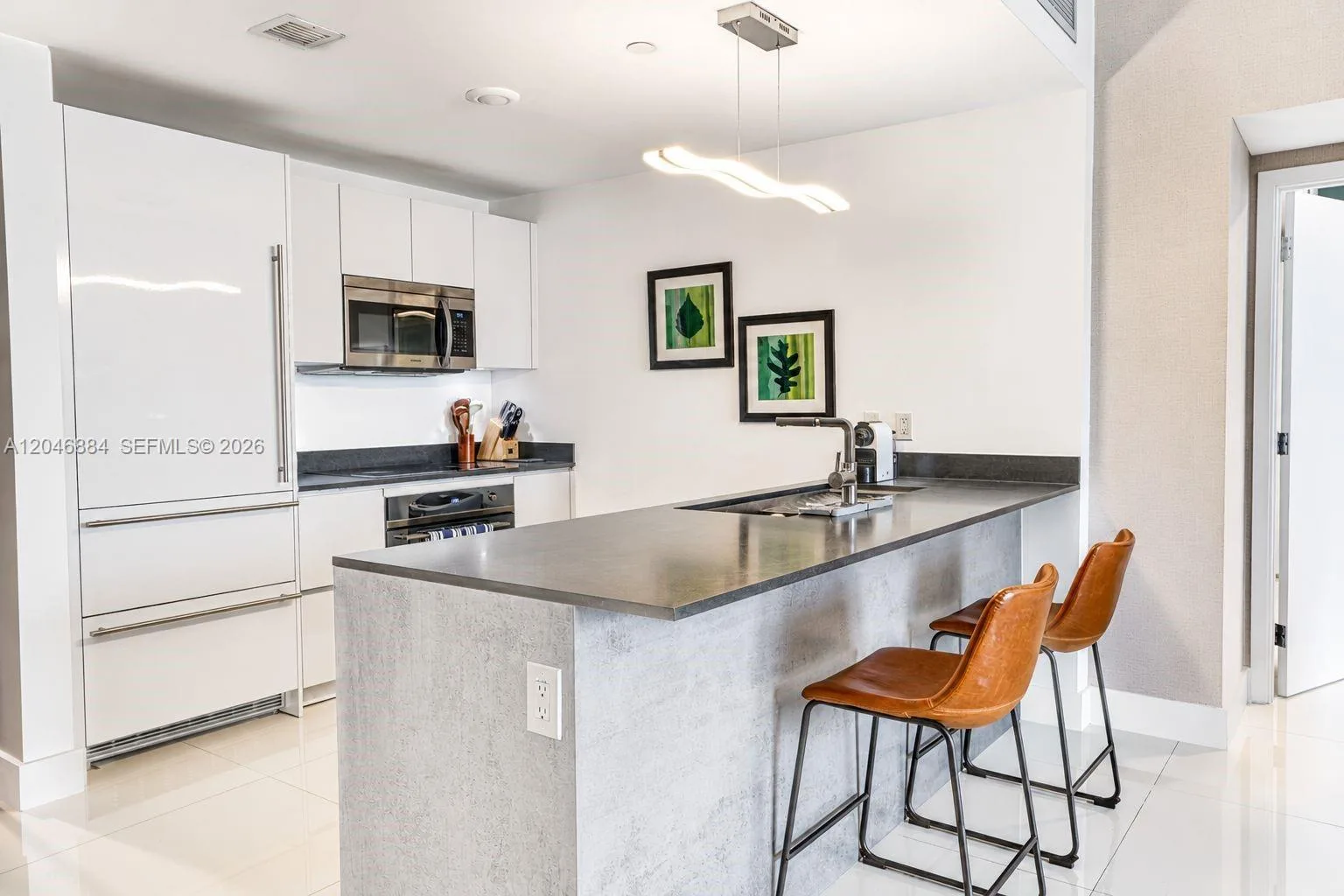 1010 Brickell Ave # 2402, Miami, FL 33131 photo 7
