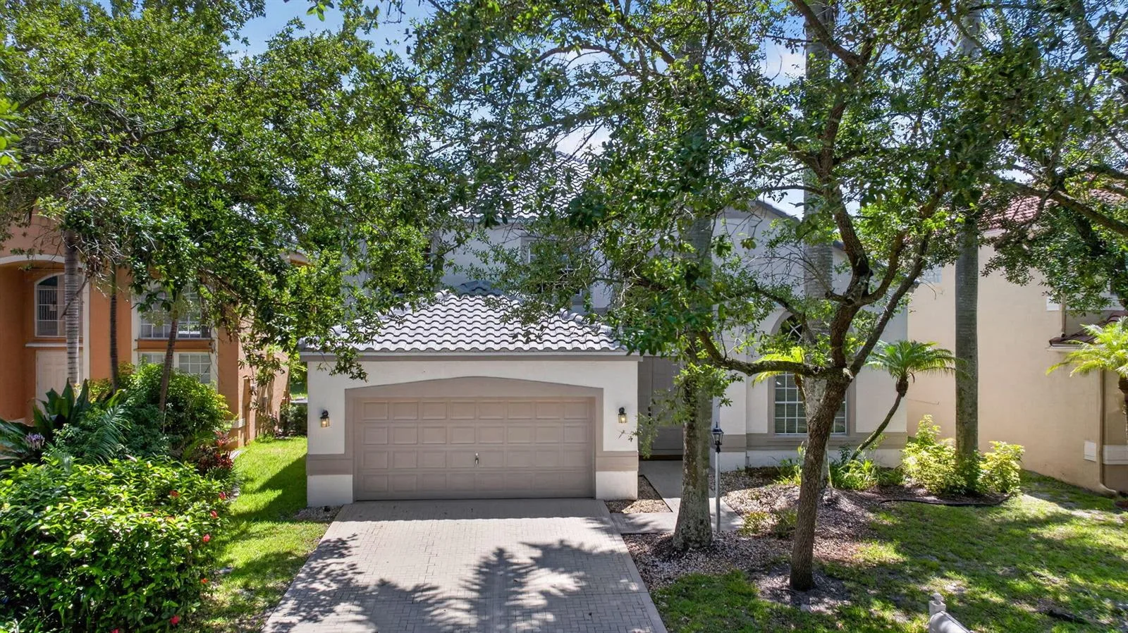 6702 NW 80th Manor, Parkland, FL 33067