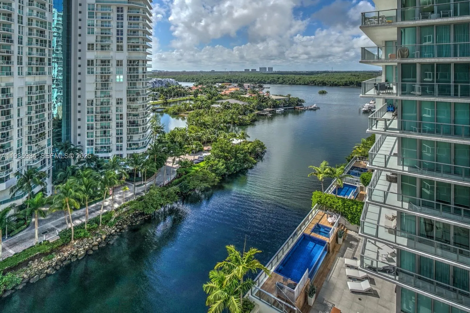 250 Sunny Isles Blvd # 3-1404, Sunny Isles Beach, FL 33160