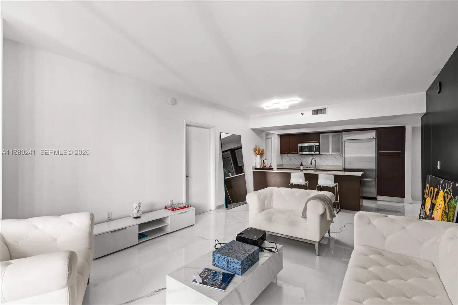 55 SE 6th St # 1203, Miami, FL 33131