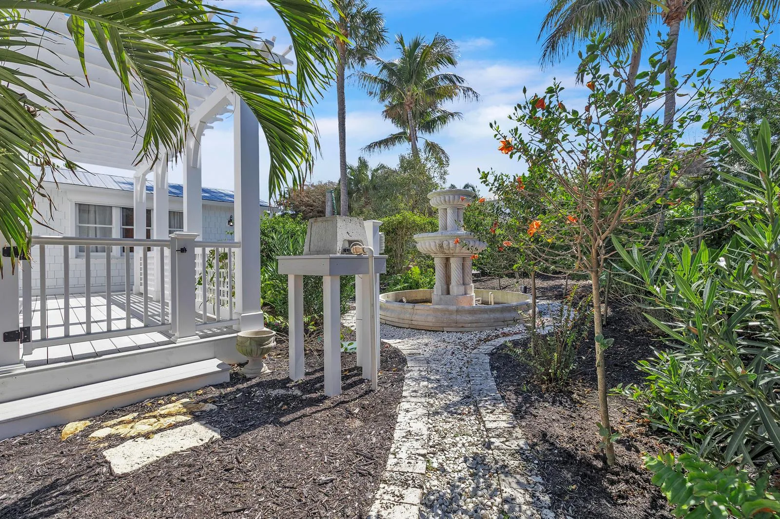 8241 MAIN Street, FL 33922 photo 13