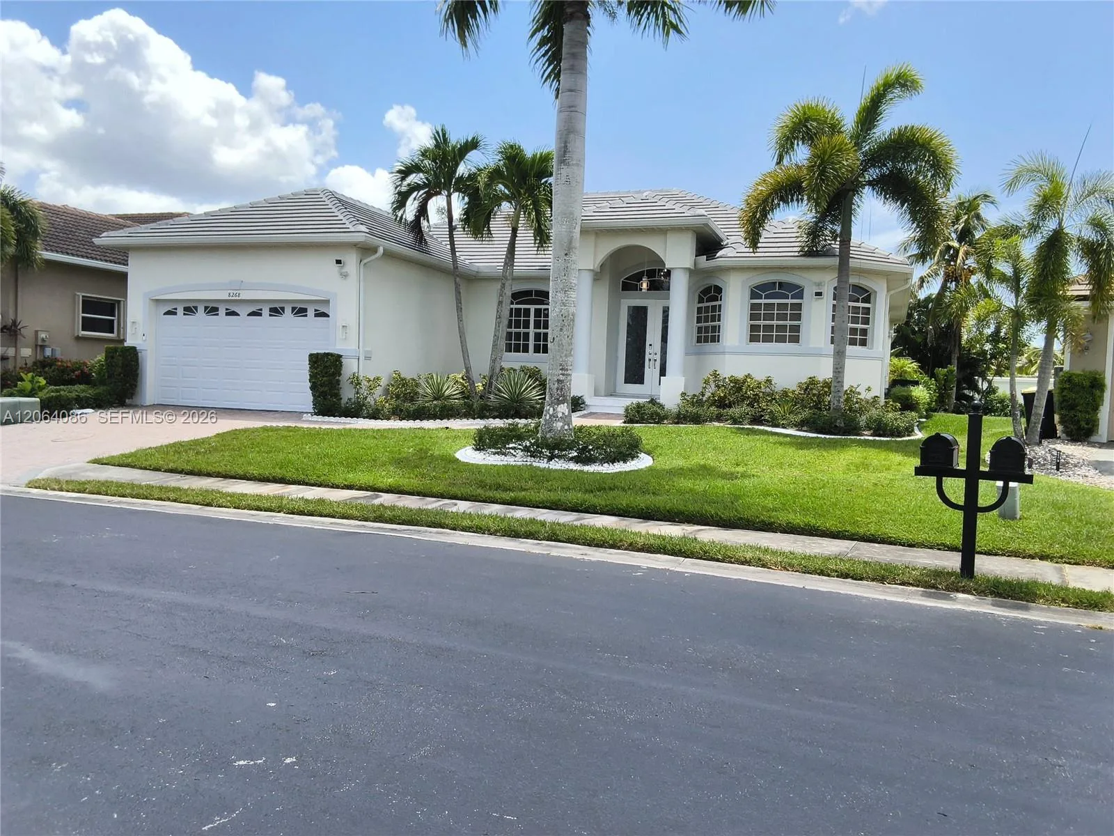 8268 S SOUTHWIND, Fort Myers, FL 33908 photo 2