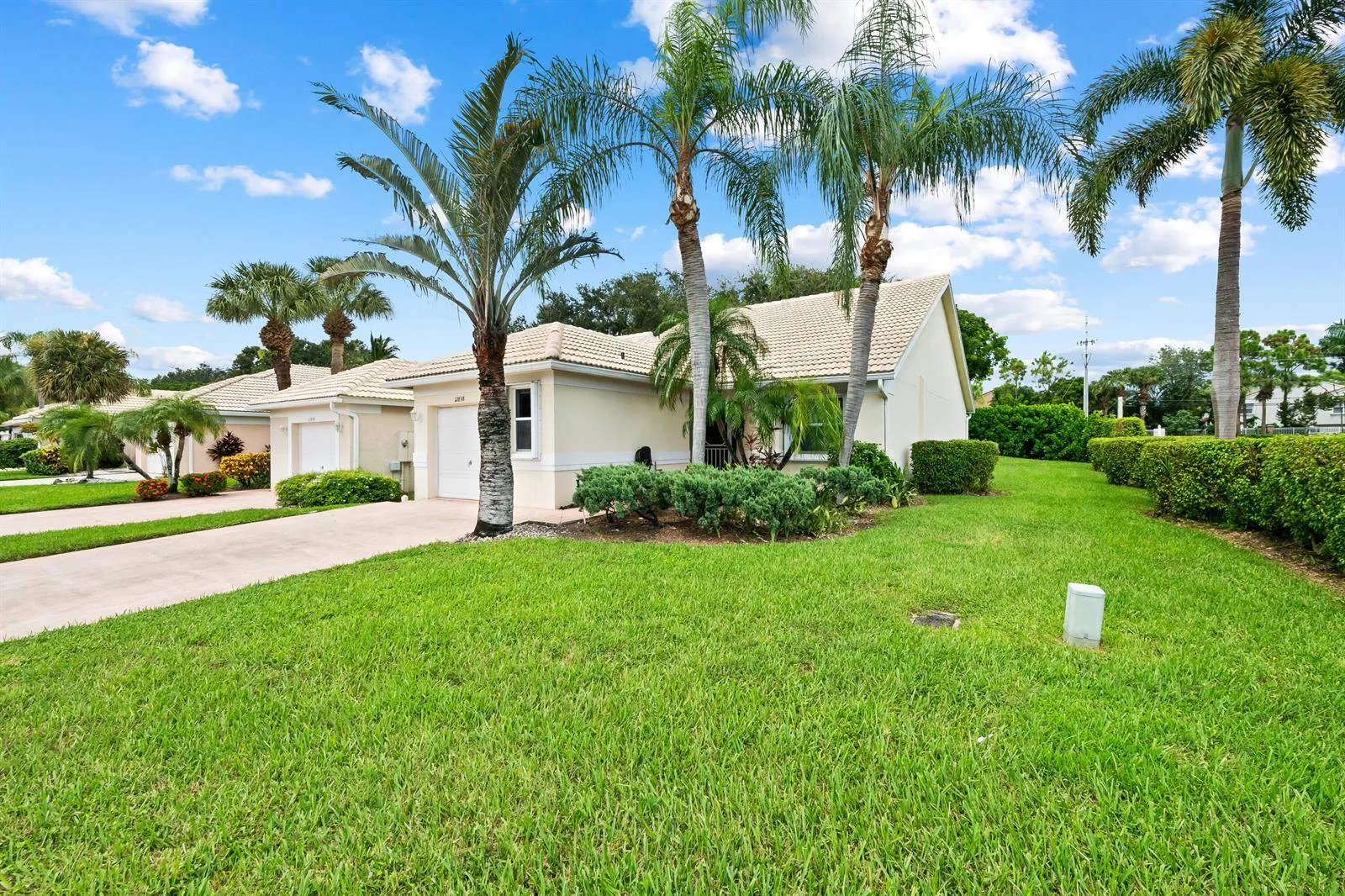 12838 HAMPTON LAKES Circle, Boynton Beach, FL 33436