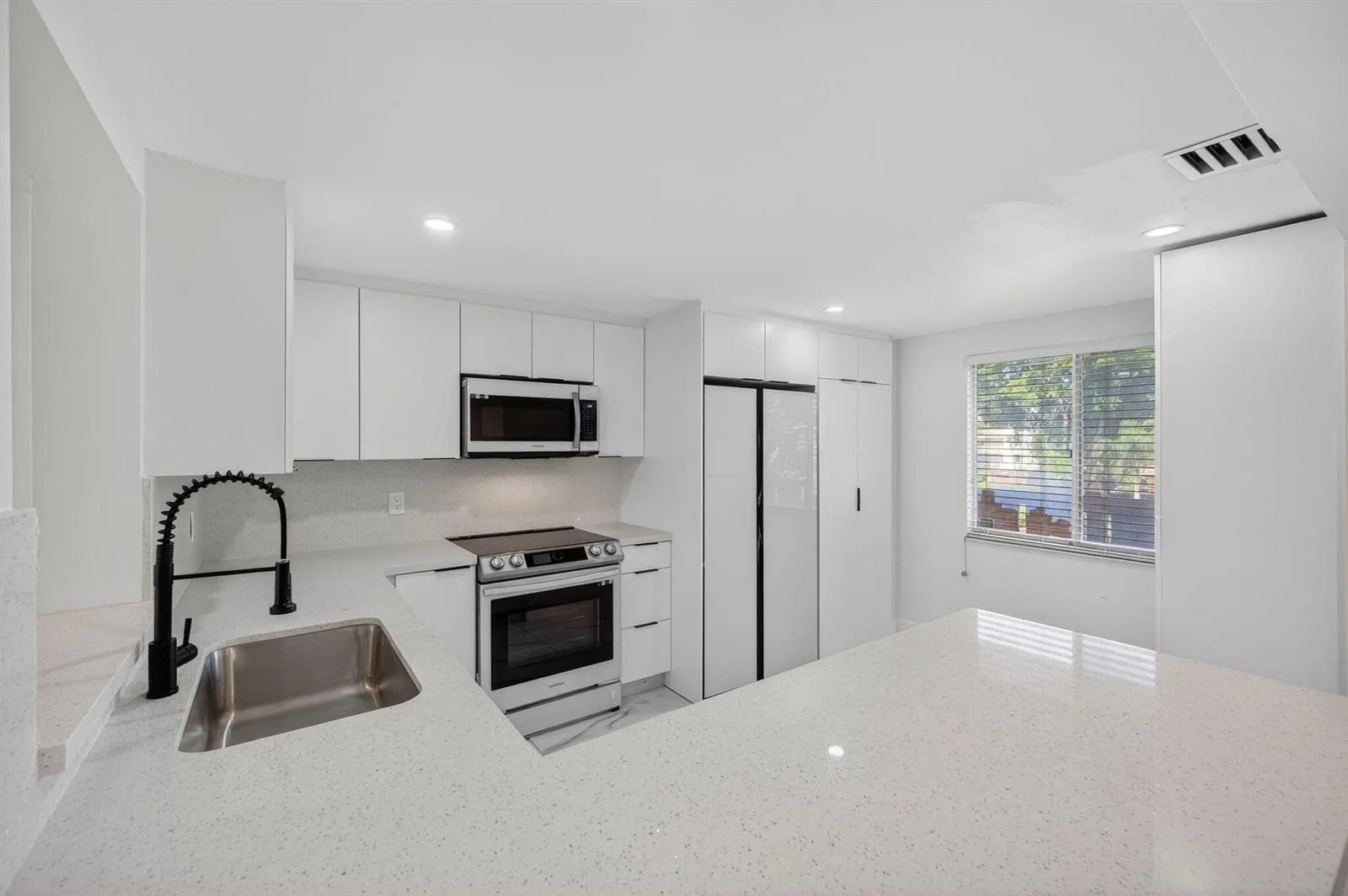 14375 Strathmore Lane # 303, Delray Beach, FL 33446 photo 6