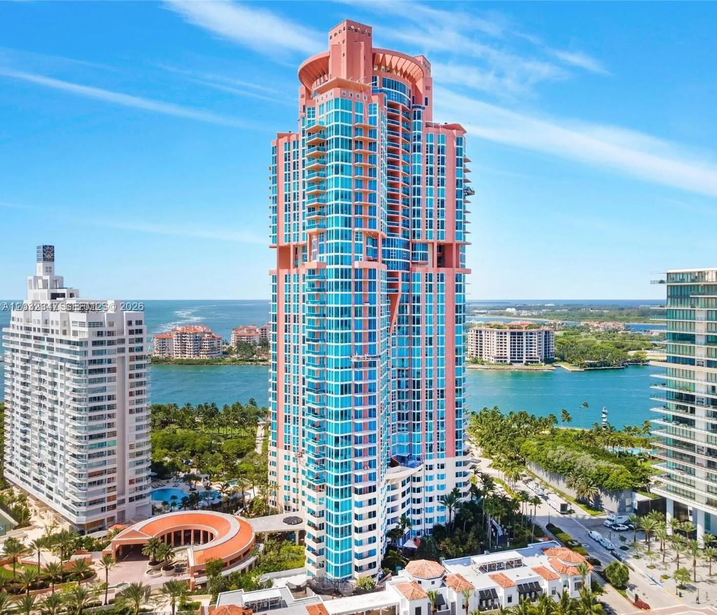 300 S Pointe Dr # 908, Miami Beach, FL 33139