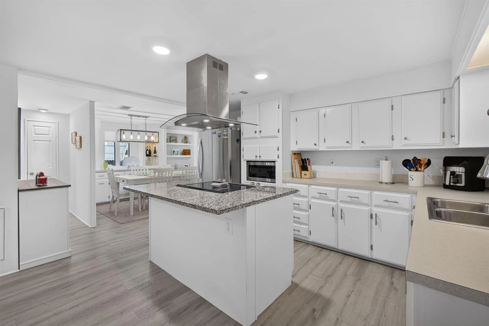 7640 SE SHENANDOAH, Hobe Sound, FL 33455 photo 12