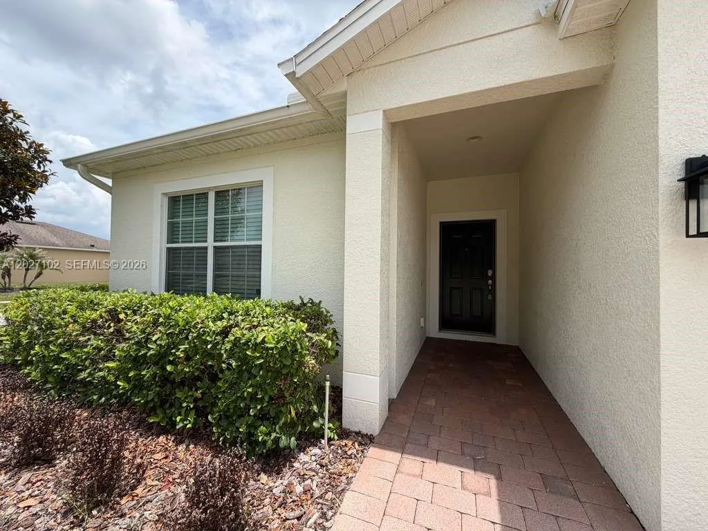 3747 Creswick Circle # 3747, Orlando, FL 32829 photo 2