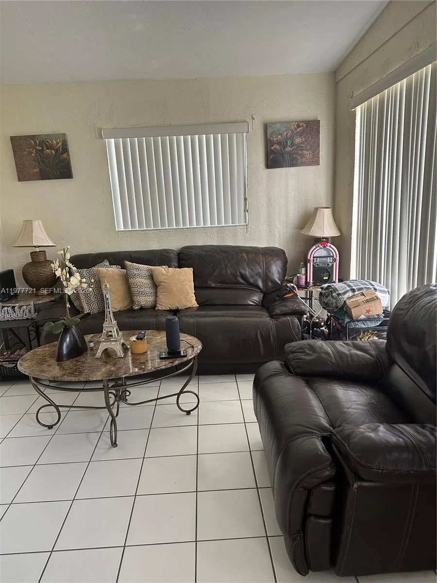 10761 SW 221st St, Miami, FL 33170 photo 7