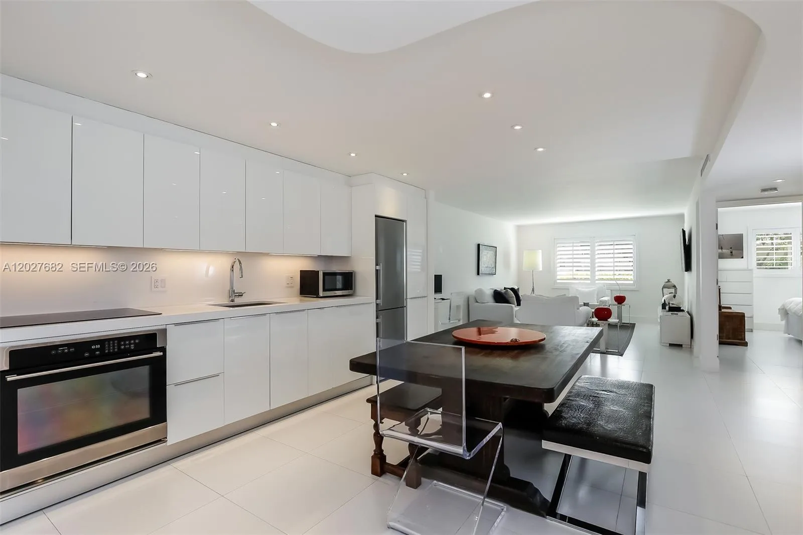 200 Galen Dr # 104, Key Biscayne, FL 33149