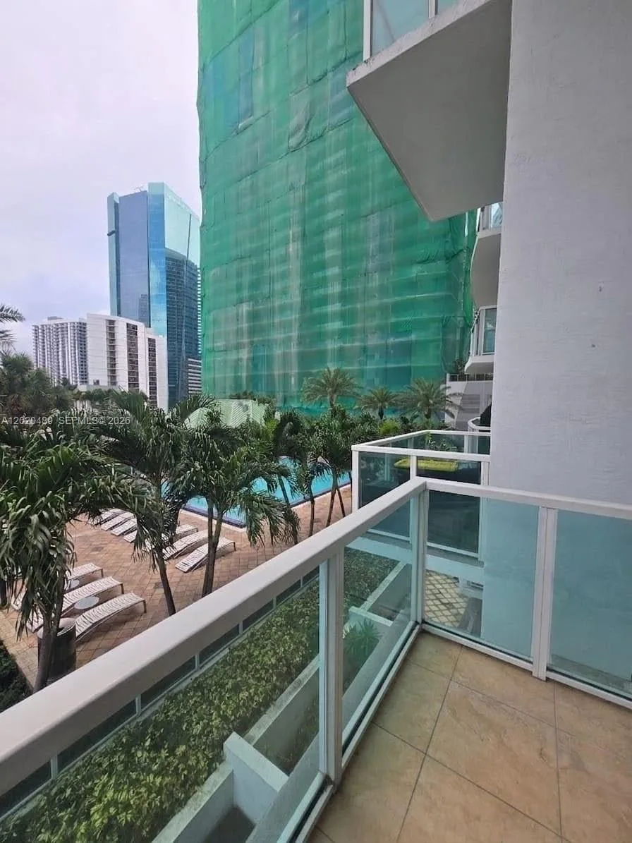 41 SE 5th St # 815, Miami, FL 33131 photo 12