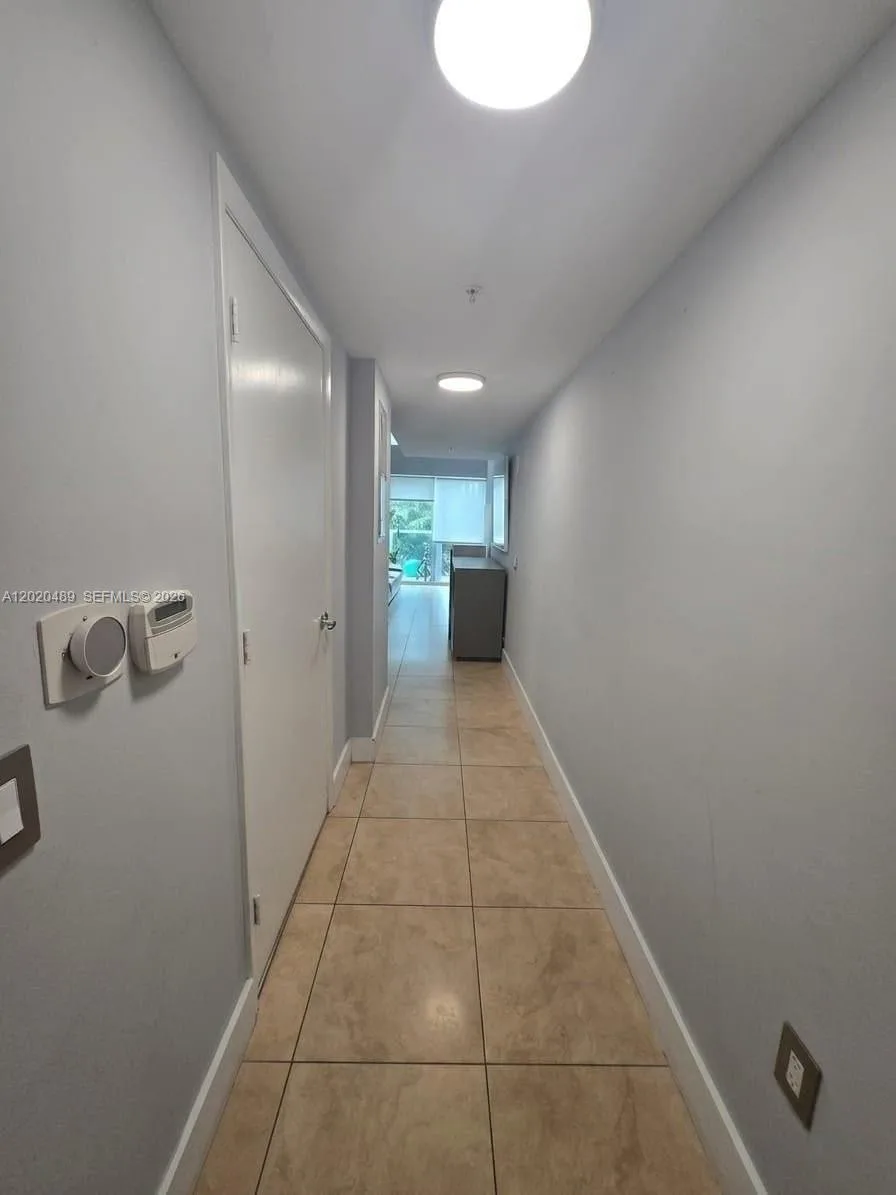 41 SE 5th St # 815, Miami, FL 33131 photo 2