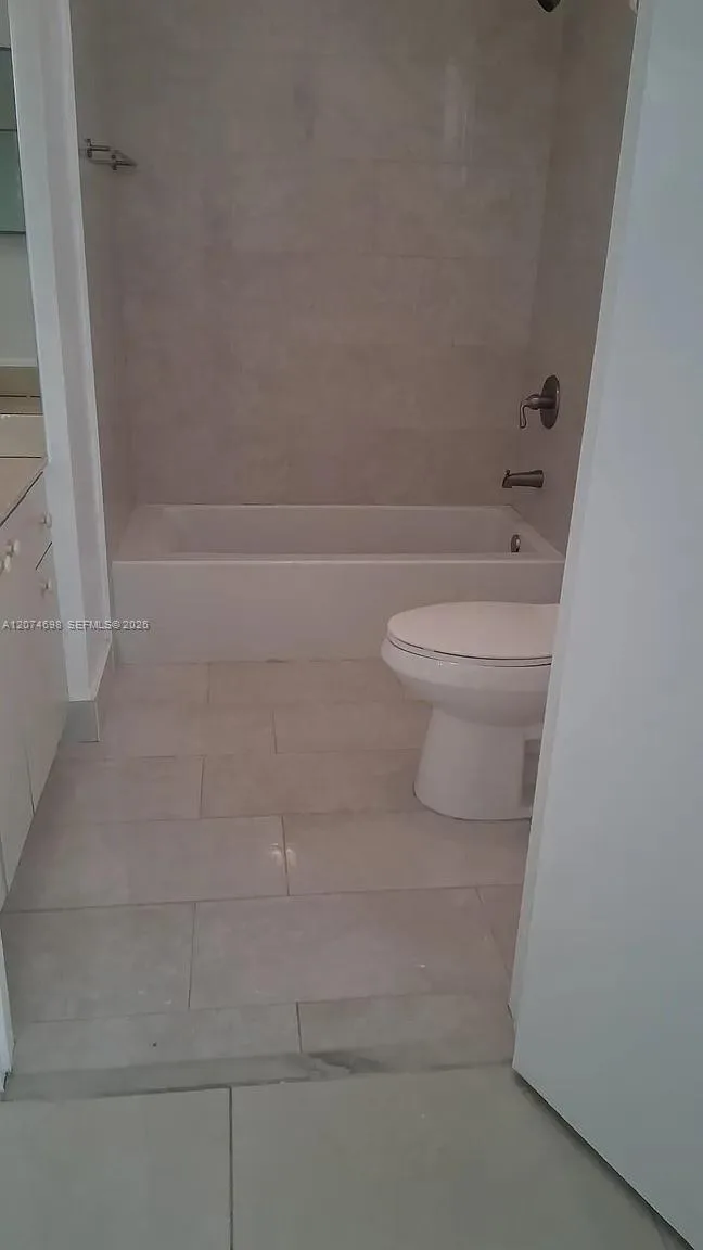 7001 W 35th Ave # 175, Hialeah, FL 33018 photo 11