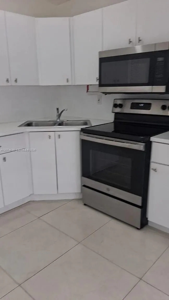7001 W 35th Ave # 175, Hialeah, FL 33018 photo 4