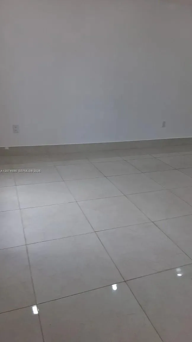 7001 W 35th Ave # 175, Hialeah, FL 33018 photo 9