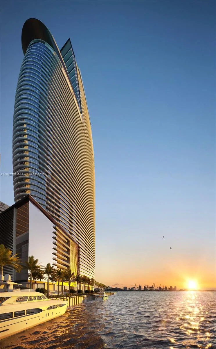 300 Biscayne Blvd Way # 1805, Miami, FL 33131