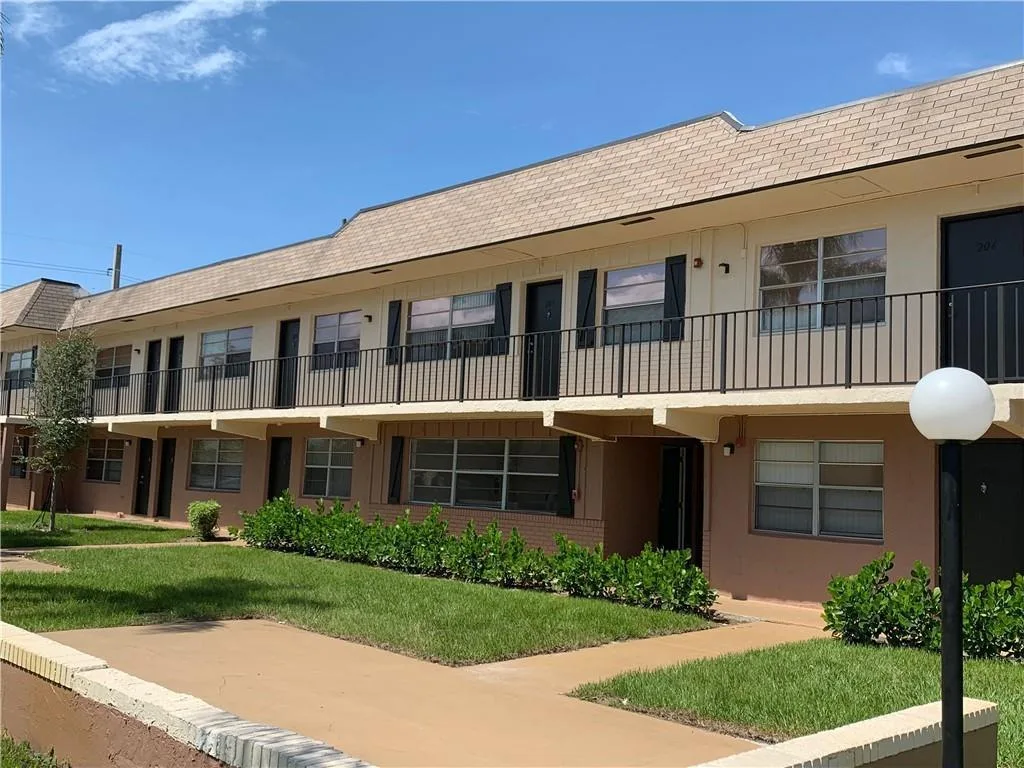 401 NW 34 Street # 85-202, Pompano Beach, FL 33064 photo 4