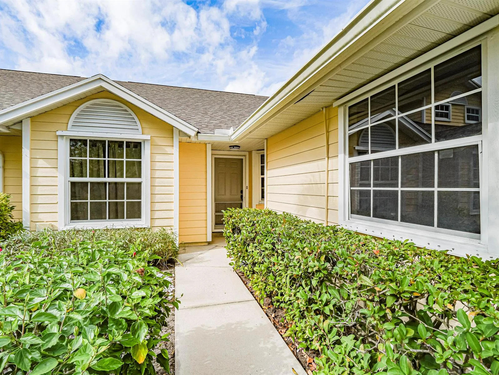 679 5th Avenue, Vero Beach, FL 32962 photo 3