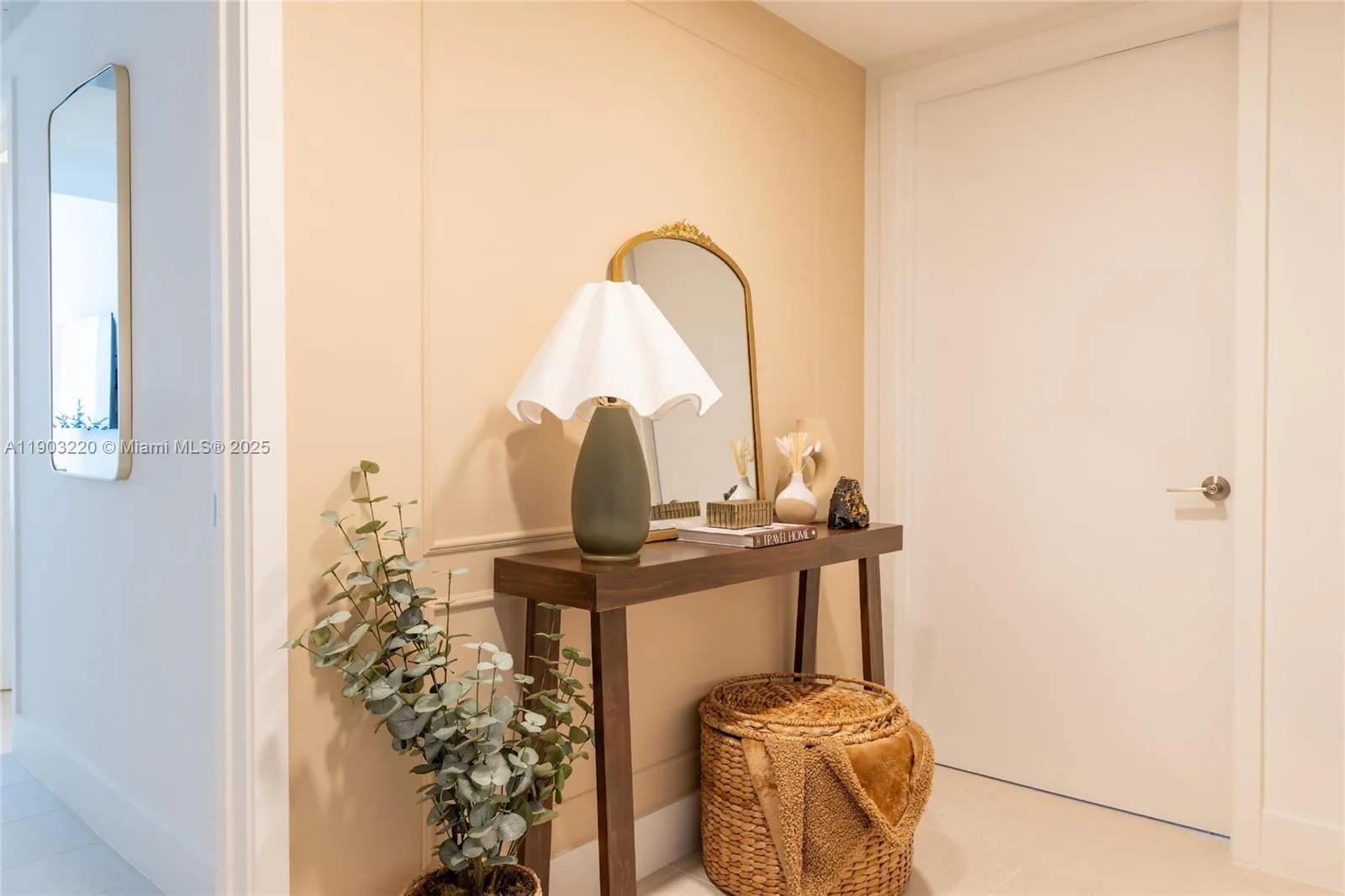 159 NE 6th St # 3615, Miami, FL 33132 photo 6