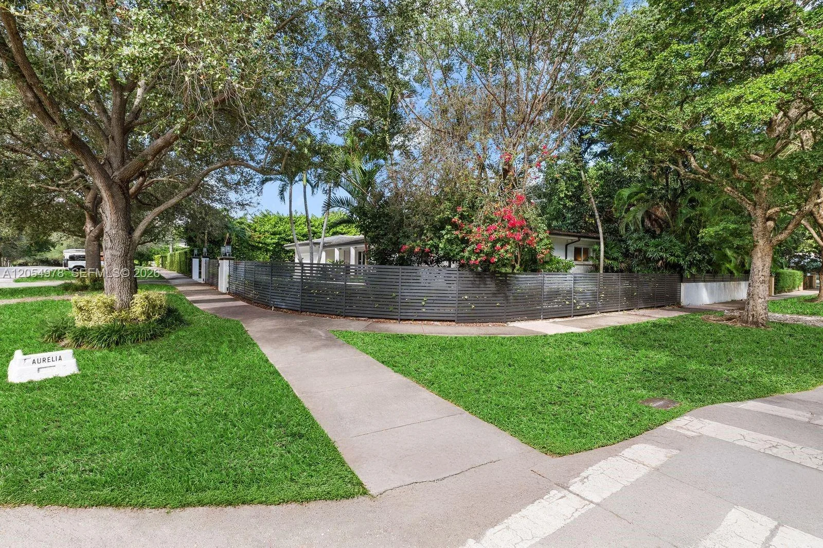 6511 Riviera Dr, Coral Gables, FL 33146 photo 3