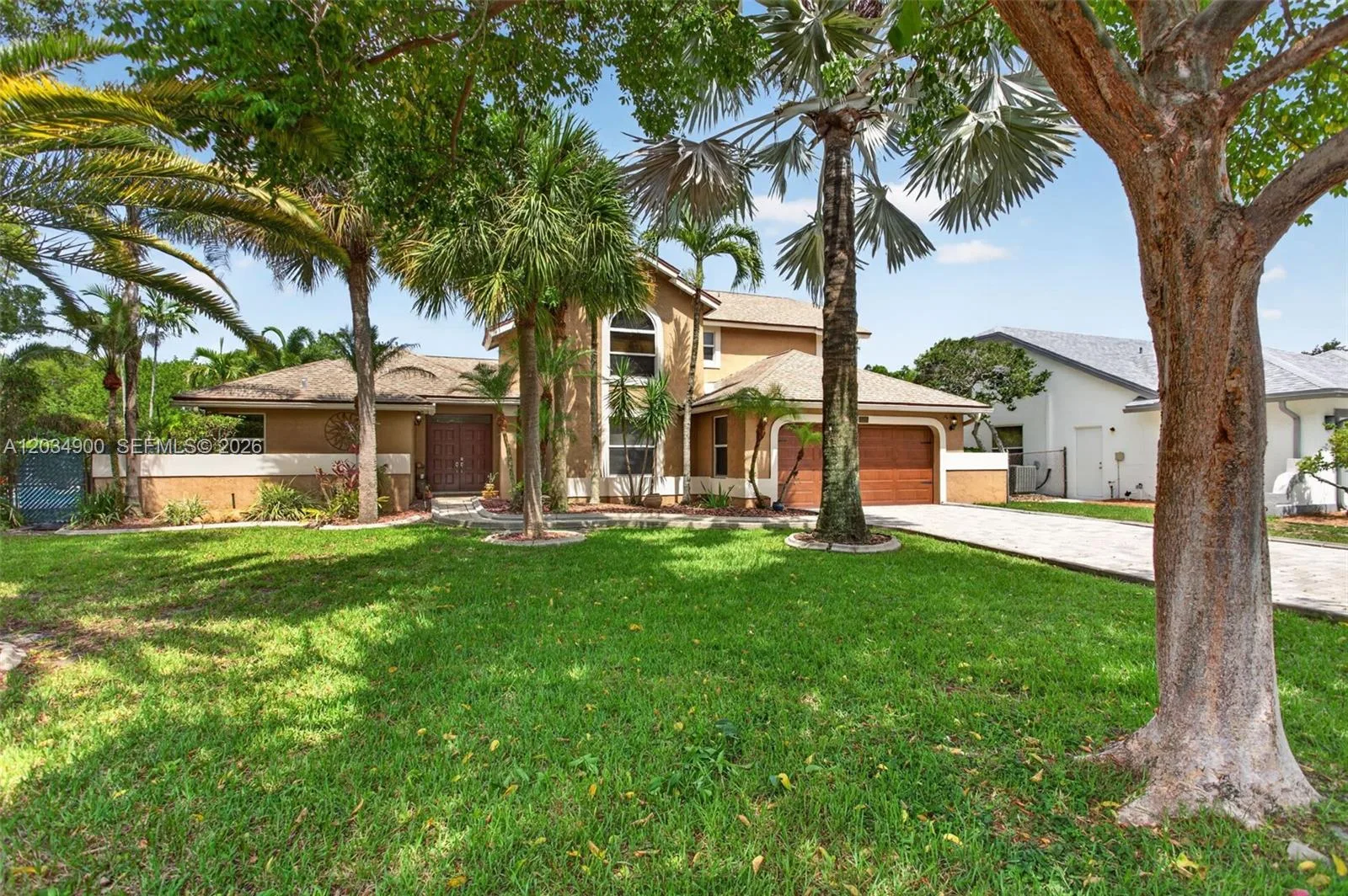 5115 NW 51st Ave, Coconut Creek, FL 33073