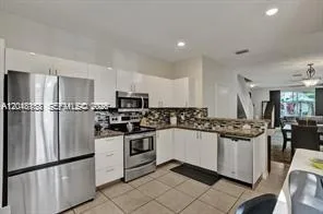 3901 San Simeon Ln, Weston, FL 33331 photo 4