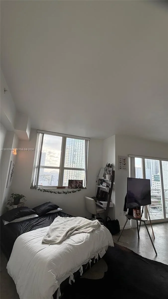 133 NE 2nd Ave # 1715, Miami, FL 33132 photo 5