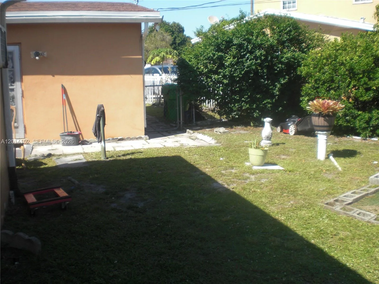 6270 NW 18th St, Sunrise, FL 33313 photo 2