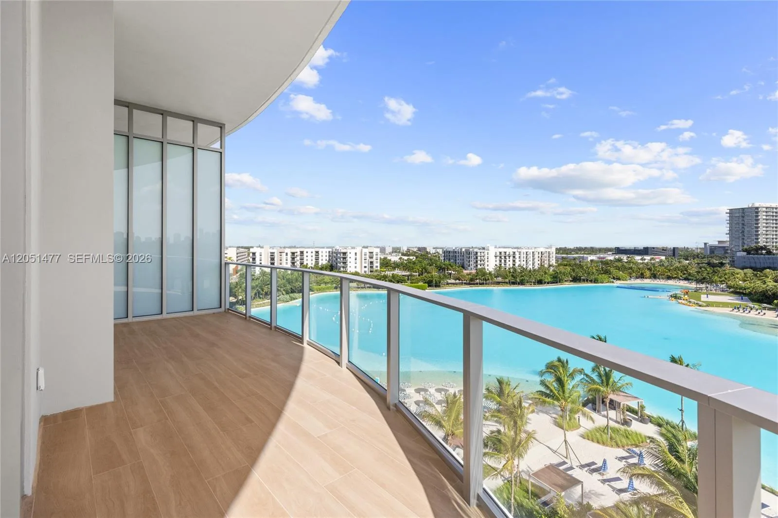 2411 Laguna Cr # 611, Miami, FL 33181