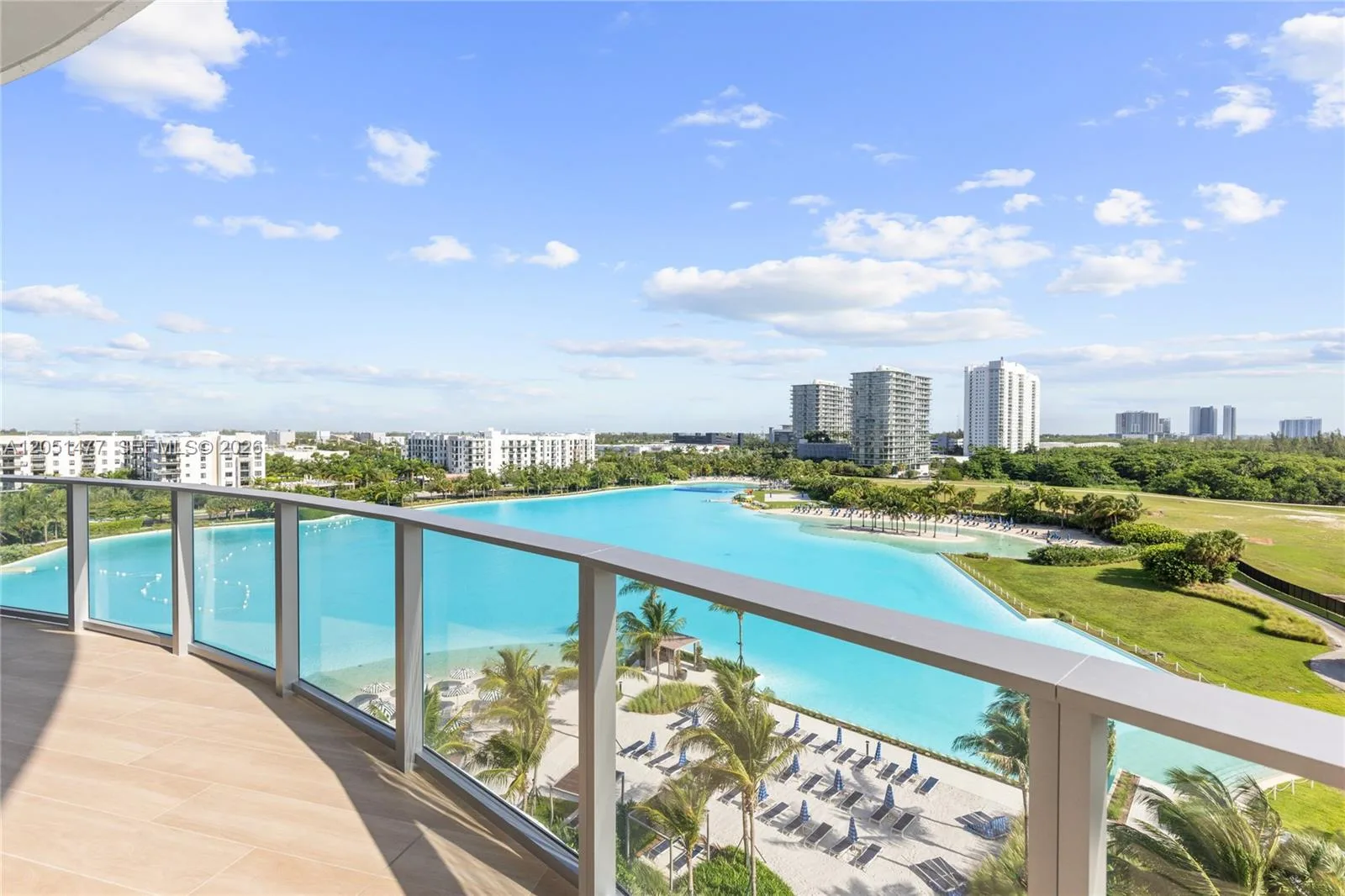 2411 Laguna Cr # 611, Miami, FL 33181 photo 2