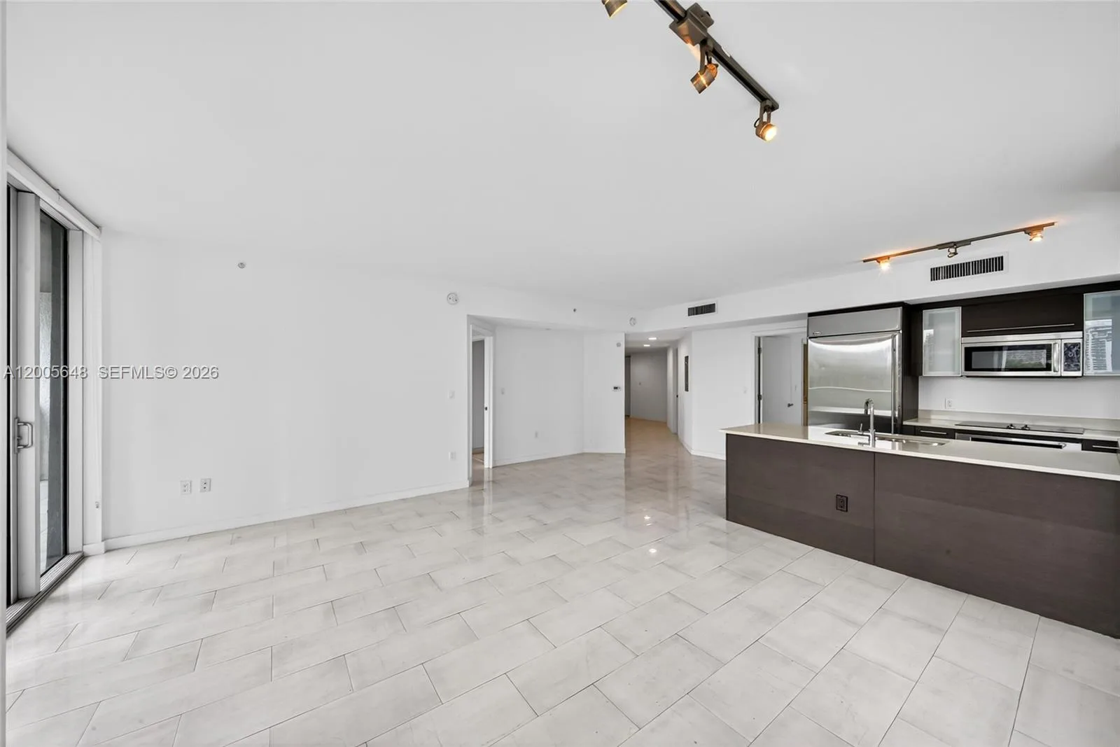 500 Brickell Ave # 501, Miami, FL 33131 photo 10