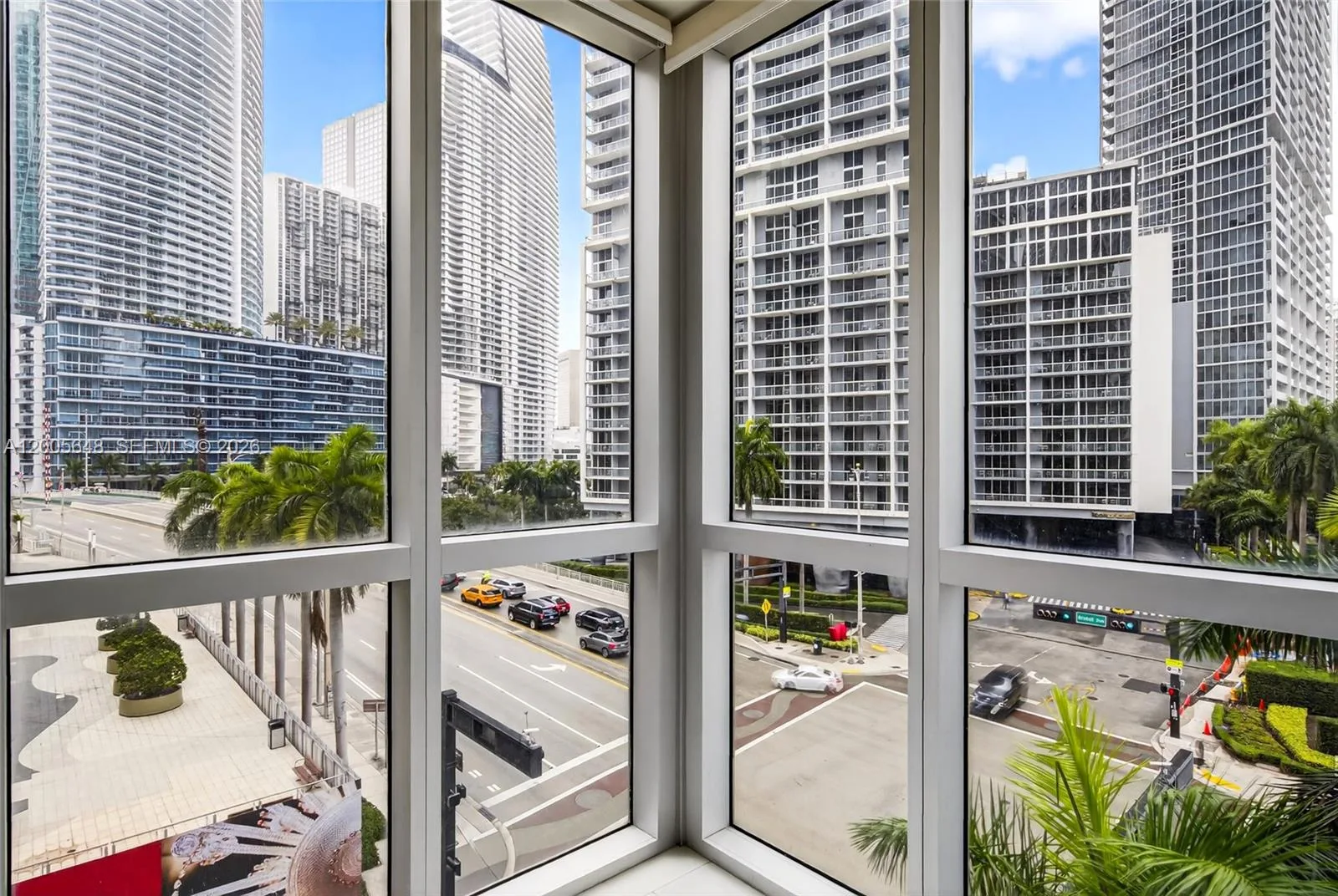 500 Brickell Ave # 501, Miami, FL 33131 photo 3