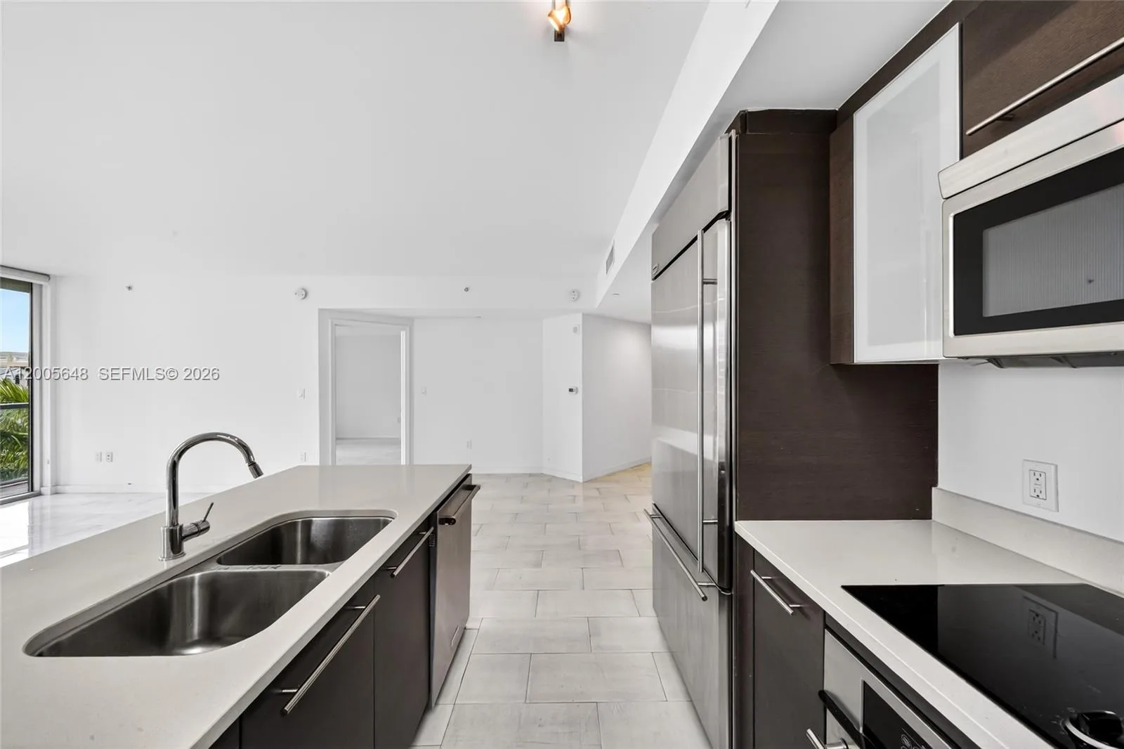 500 Brickell Ave # 501, Miami, FL 33131 photo 6