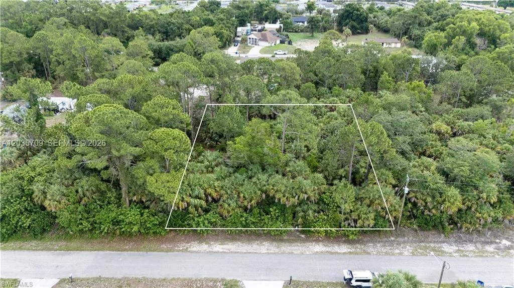 512 michael ave, Lehigh Acres, FL 33936 photo 2